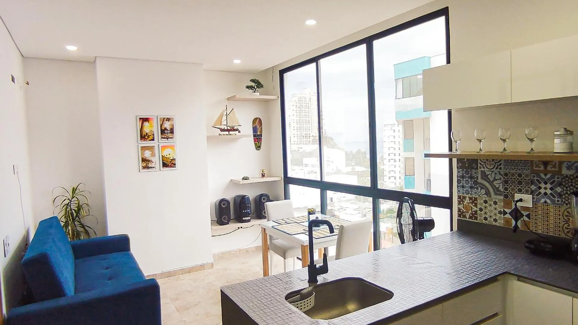 Apartamento Vista Al Mar, Piscina, Jacuzzi Lovely Santa Marta  Apartmán